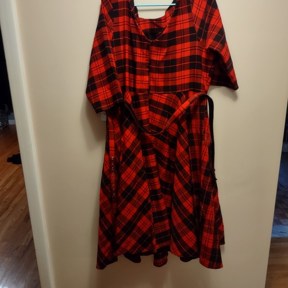 NWT Unique Vintage 4x Red and black plaid dress - Picture 4 of 7